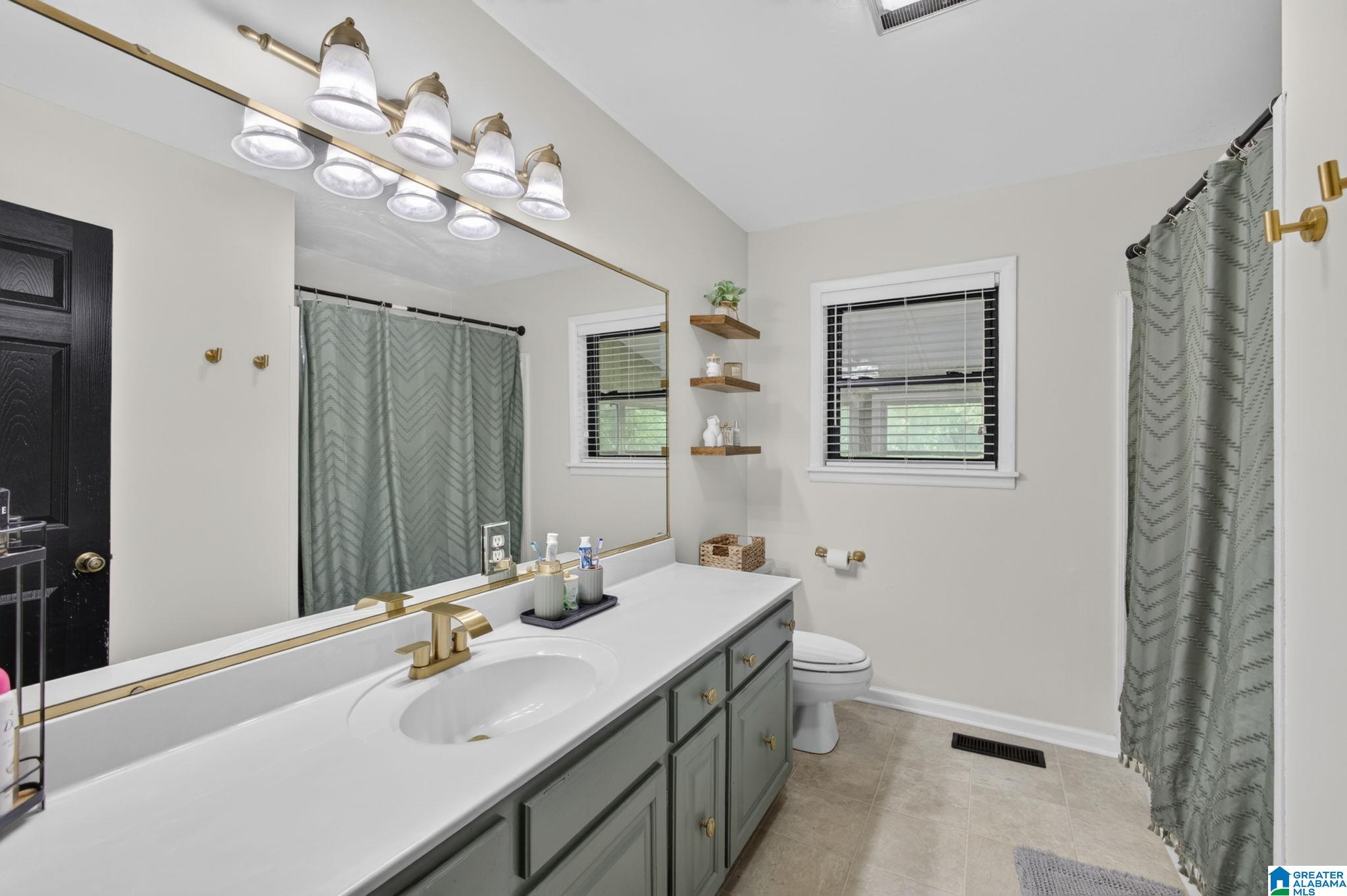 403 Littlejohn Road Clanton, AL 35045 - Photo 6 of 22