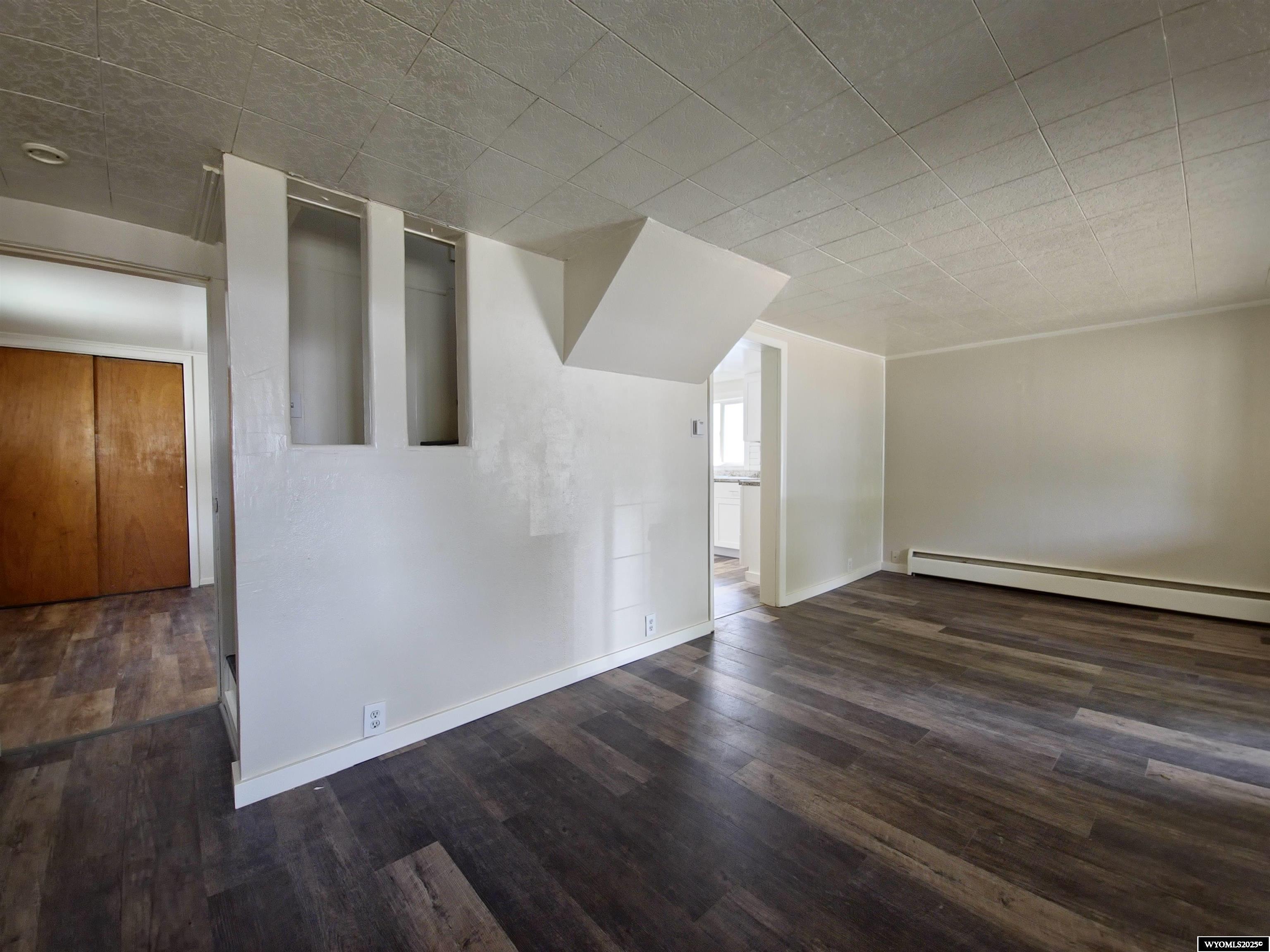 633 9th Street Evanston, WY 82930 - Photo 4 of 20