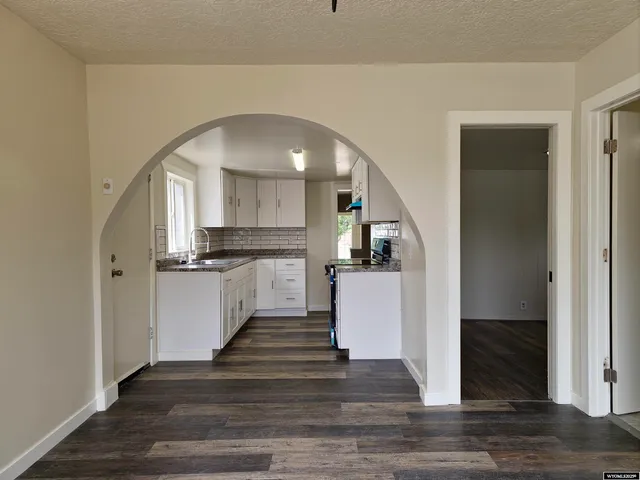 $199,000 | 633 9th Street, Evanston, WY 82930