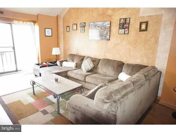 9564 State Rd., Unit 44B Philadelphia, PA 19114 - Photo 3 of 18 Gallery Image 3