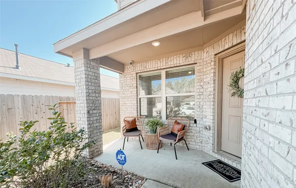 $2,500 | 22166 Birchfield Grv Lane, New Caney, TX 77357