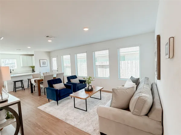 $2,500 | 22166 Birchfield Grv Lane, New Caney, TX 77357