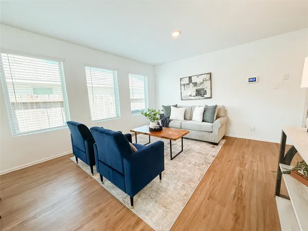 $2,500 | 22166 Birchfield Grv Lane, New Caney, TX 77357