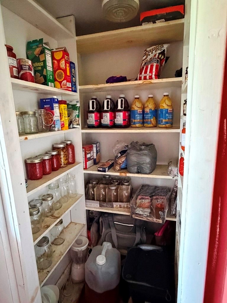 272 Kane Street Wilcox, PA 15870 - Photo 18 of 33 Walk-in pantry