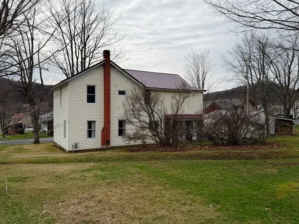 $75,000 | 272 Kane Street, Wilcox, PA 15870