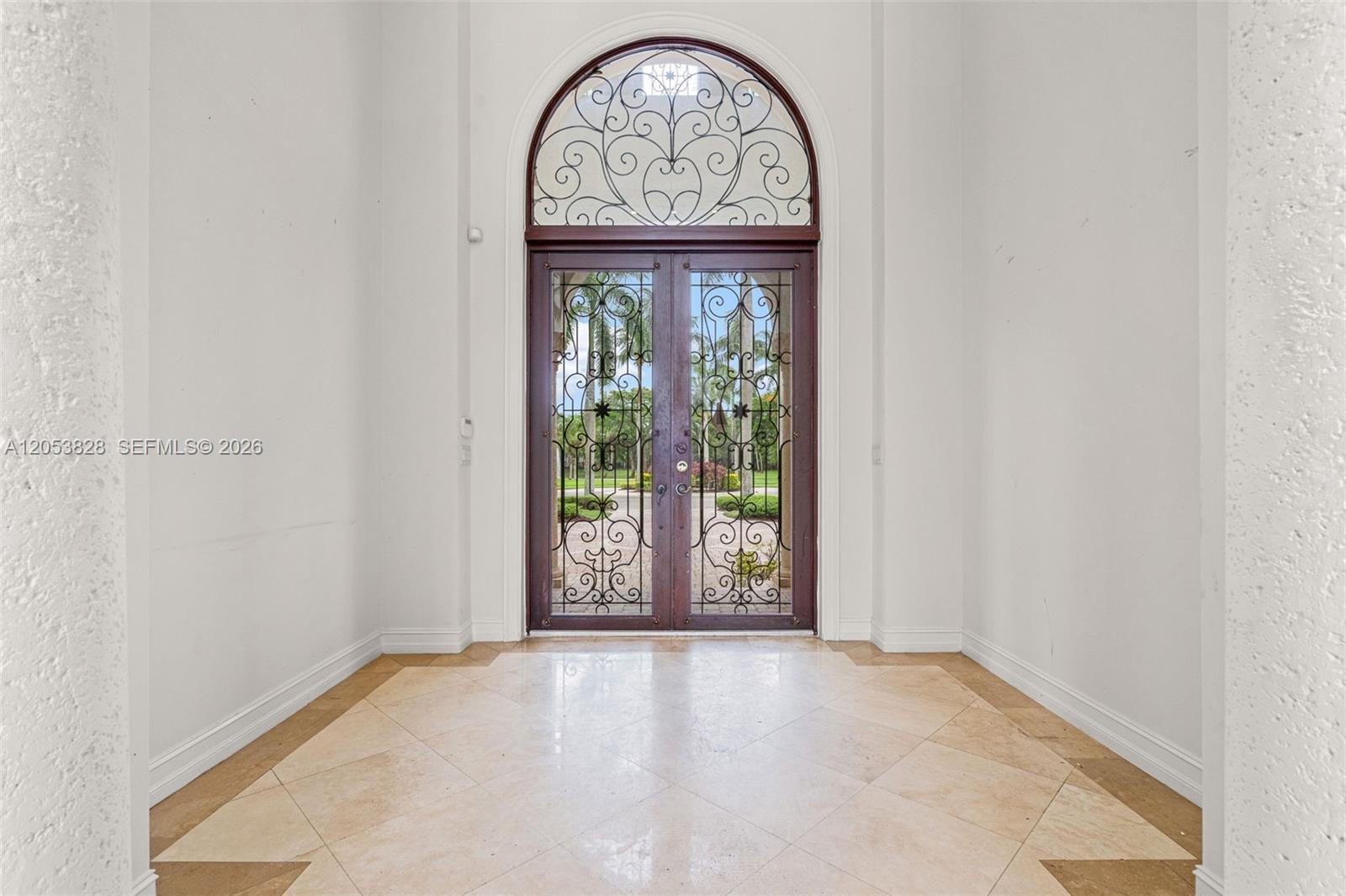 343 Merlin Way Plantation, FL 33324 - Photo 6 of 100