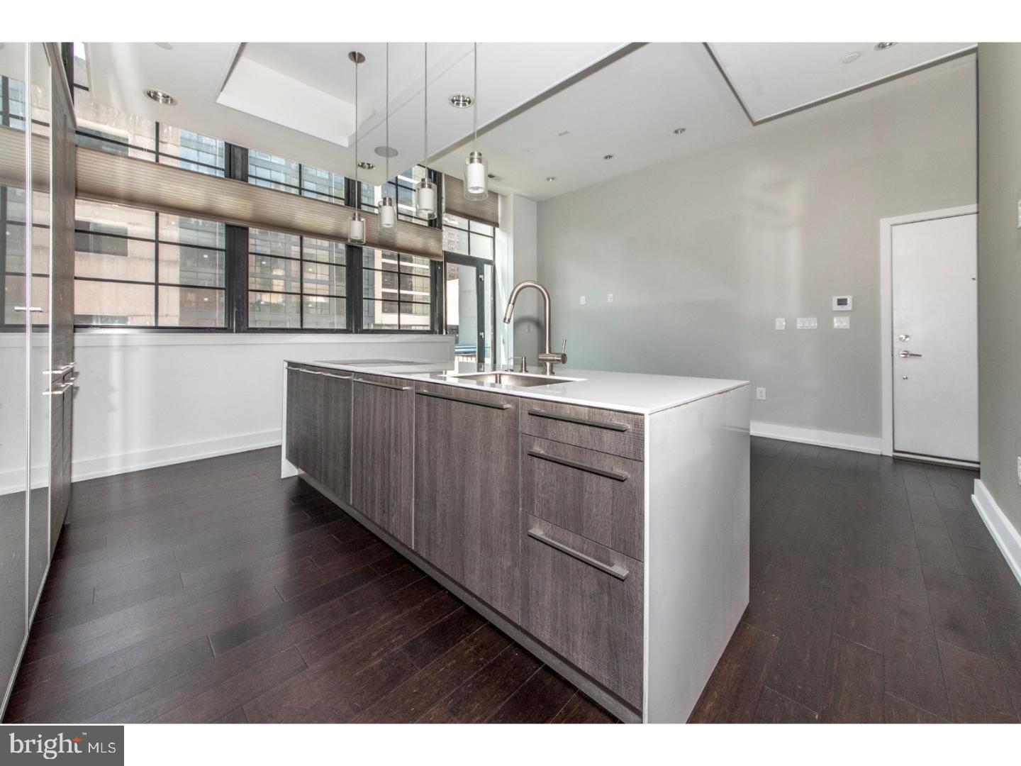1210 Chestnut Street, Unit 407 Philadelphia, PA 19107 - Photo 19 of 25