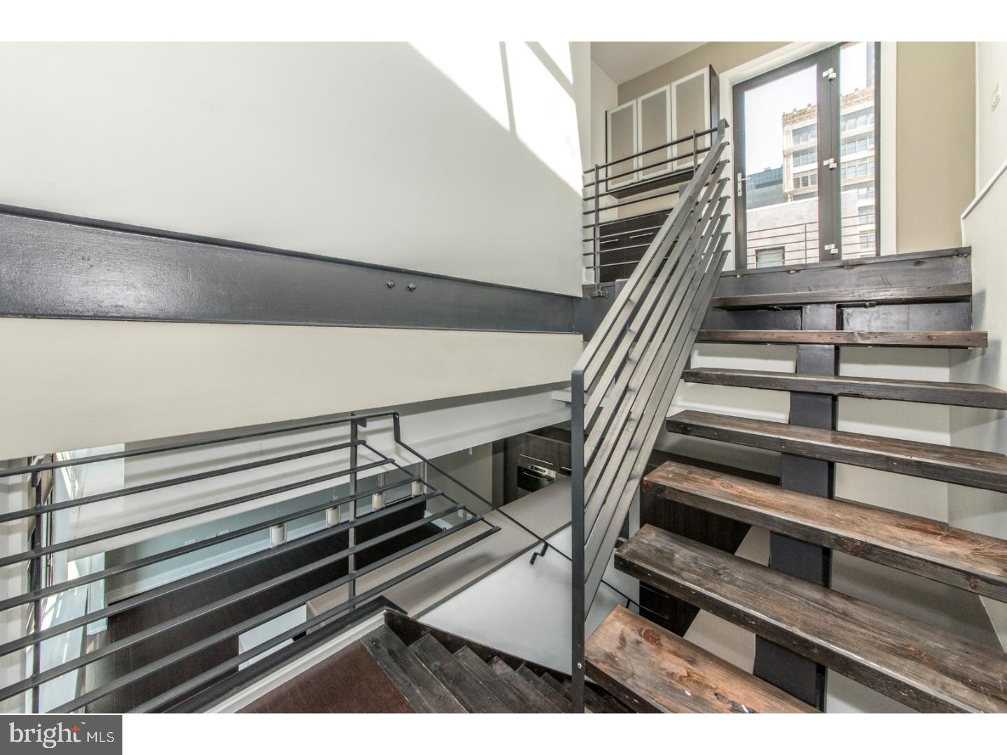 1210 Chestnut Street, Unit 407 Philadelphia, PA 19107 - Photo 20 of 25