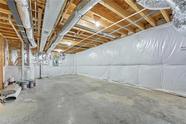 $699,900 | 10519 North Liberty Street, Kansas City, MO 64155