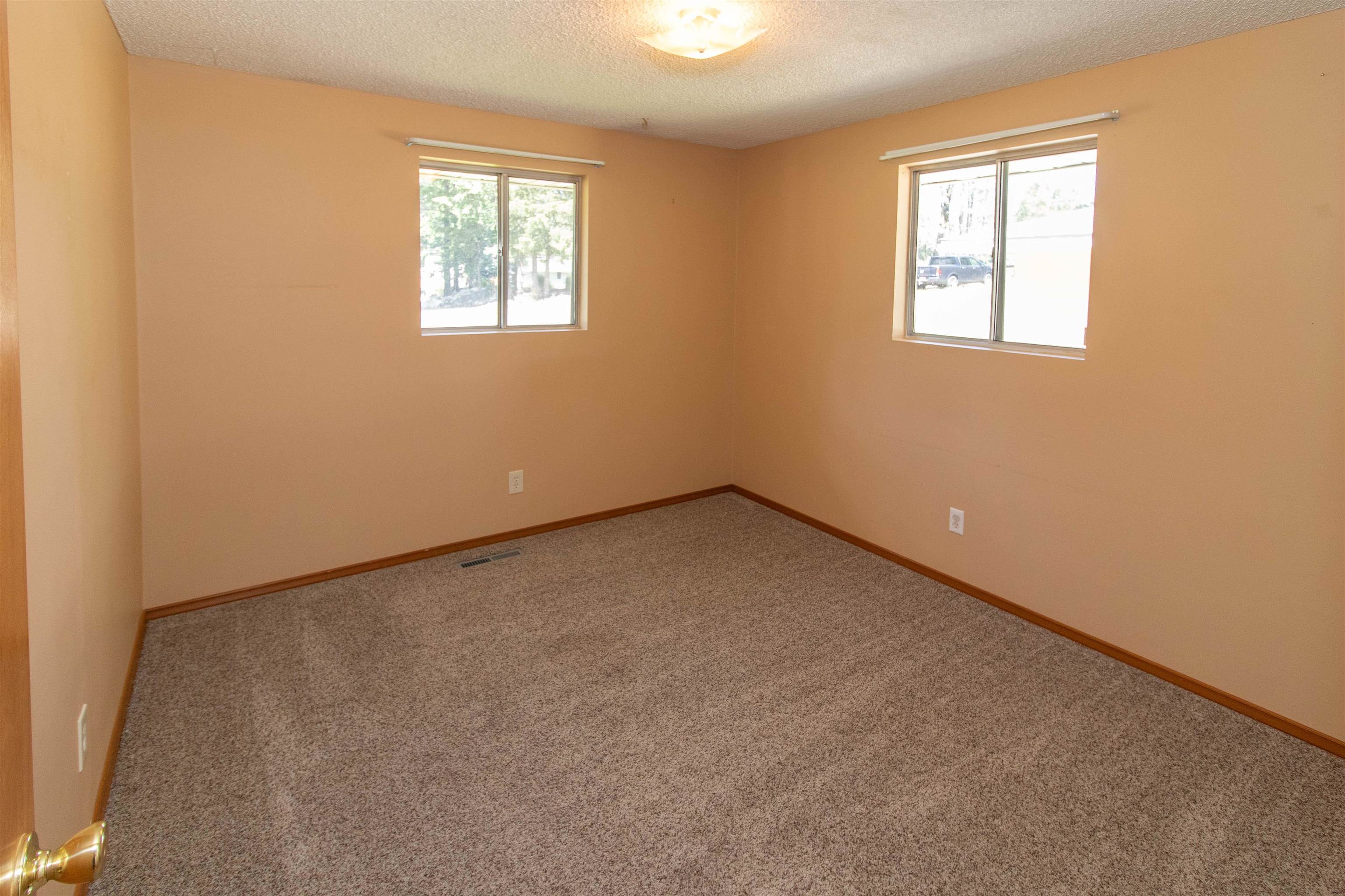 17704 North Hilltop Road Colbert, WA 99005 - Photo 16 of 38