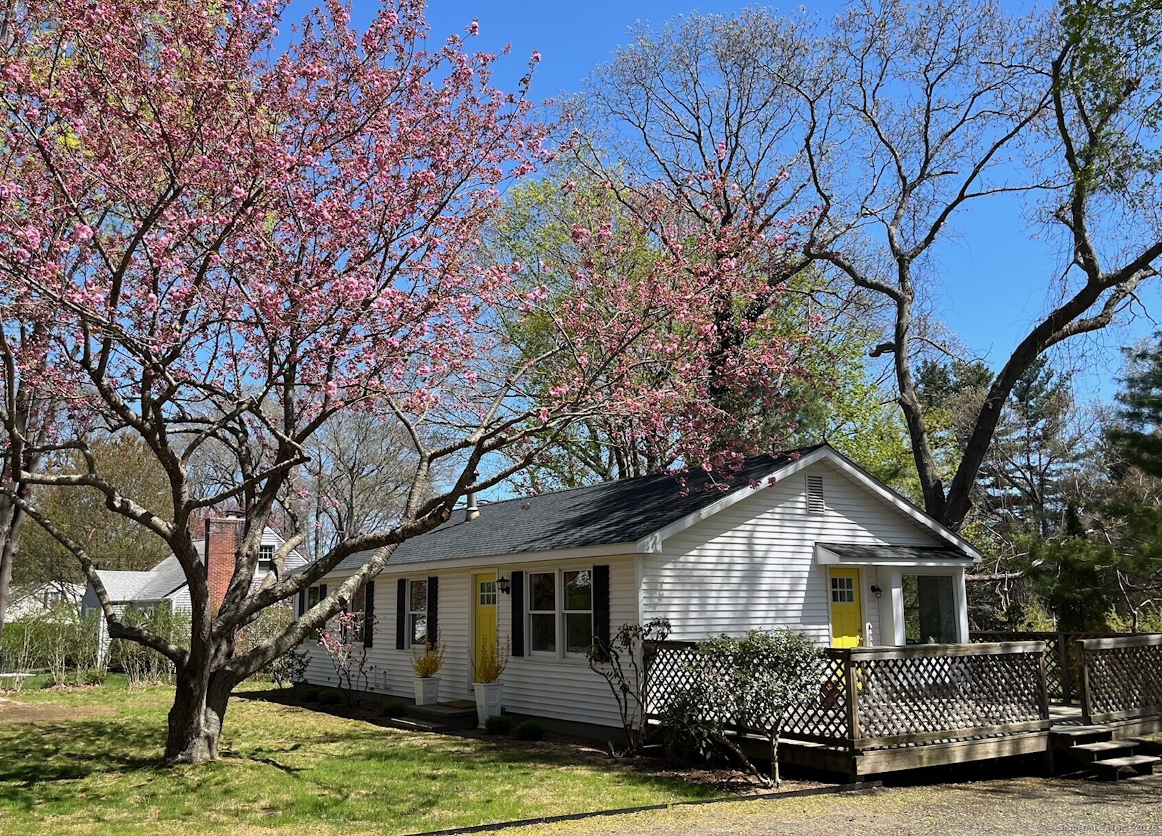 55 Woodland Road Madison, CT 06443 - Photo 1 of 1