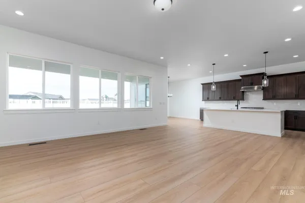 $659,000 | 8459 South Country Wind Avenue, Meridian, ID 83642
