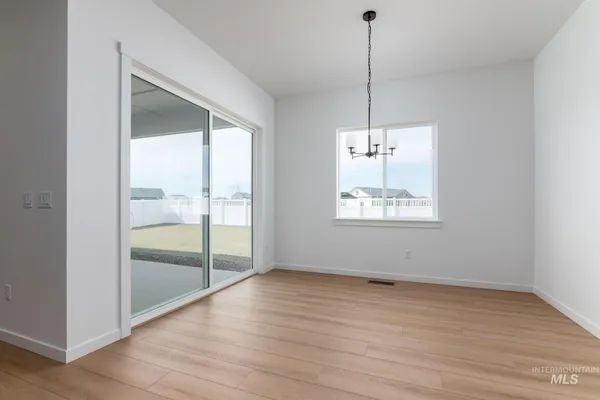 $659,000 | 8459 South Country Wind Avenue, Meridian, ID 83642