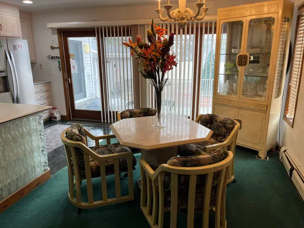 $699,900 | 1407 North Lynndale Drive, Appleton, WI 54914