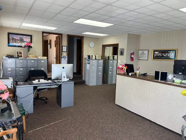 $699,900 | 1407 North Lynndale Drive, Appleton, WI 54914