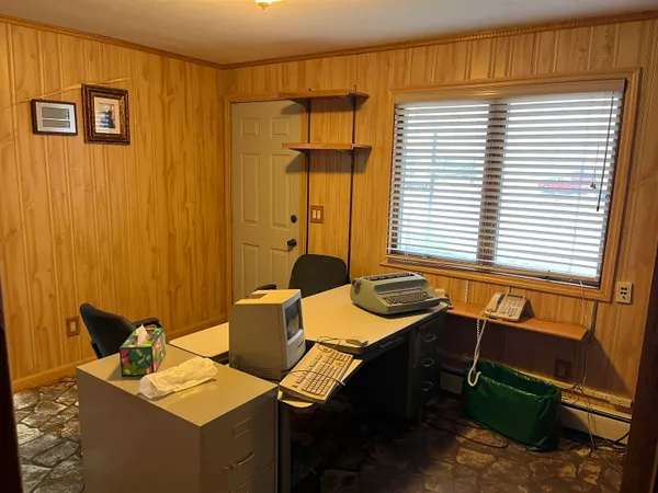 $699,900 | 1407 North Lynndale Drive, Appleton, WI 54914