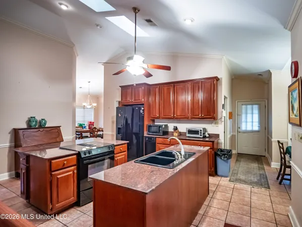 $285,000 | 313 North Main Street, Sardis, MS 38666