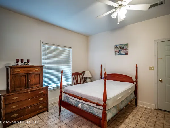 $285,000 | 313 North Main Street, Sardis, MS 38666