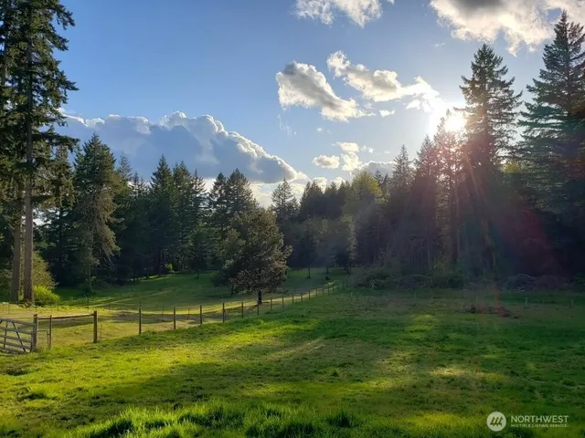 $925,000 | 13818 Glenwood Road Southwest, Port Orchard, WA 98367