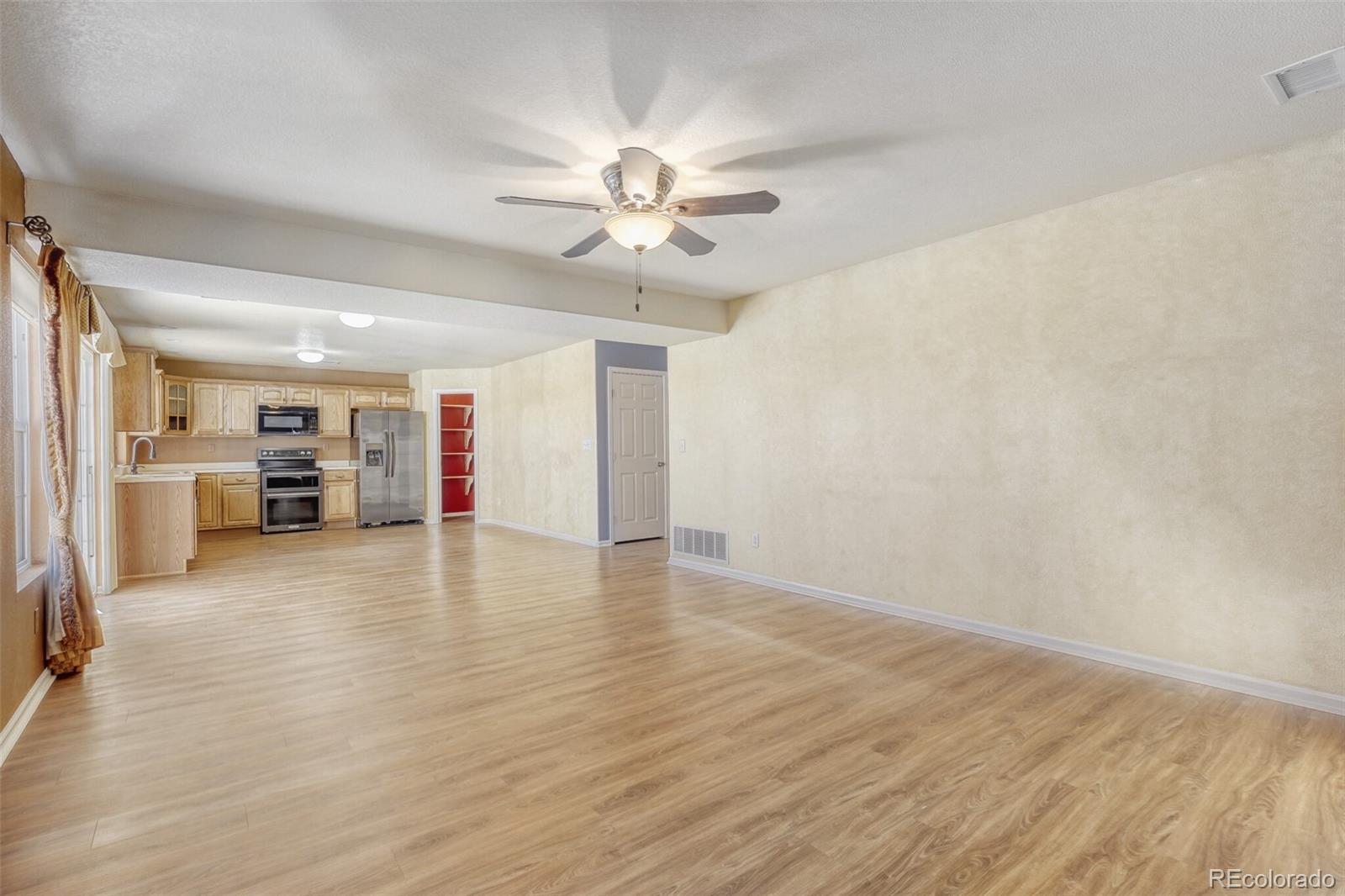 5384 Perth Court Denver, CO 80249 - Photo 19 of 27