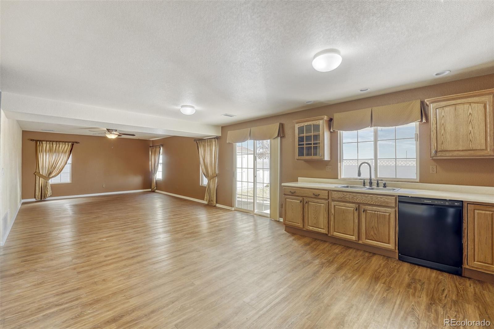 5384 Perth Court Denver, CO 80249 - Photo 22 of 27