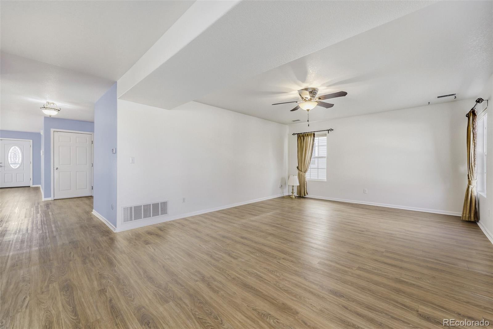 5384 Perth Court Denver, CO 80249 - Photo 8 of 28