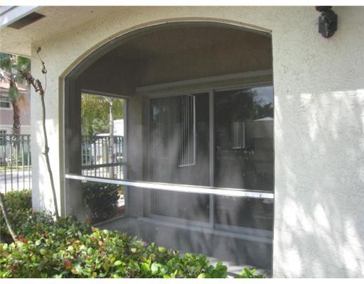 6724 West Sample Road, Unit B24 Coral Springs, FL 33067 - Photo 3 of 11 Exterior Front