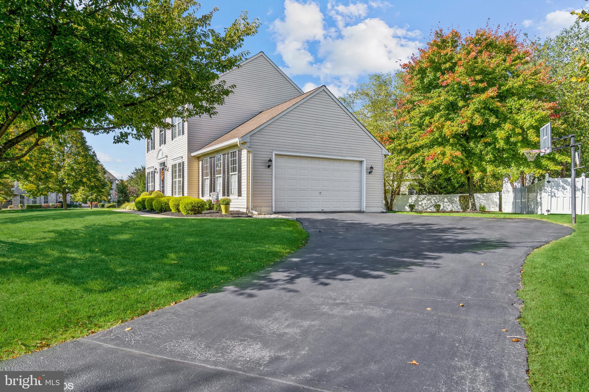 12 Avalon Road Pennington, NJ 08534 - Photo 14 of 62