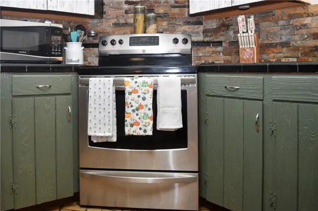 $269,900 | 43 Whittington Drive, Pineville, LA 71360