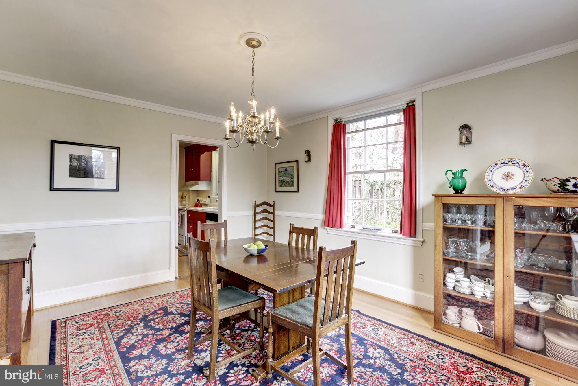 7 Hilltop Road Silver Spring, MD 20910 - Photo 6 of 21 Dining Room