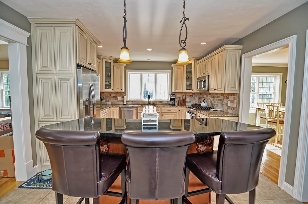 96 Summit Road Plymouth, MA 02360 - Photo 8 of 30 Gallery Image 8