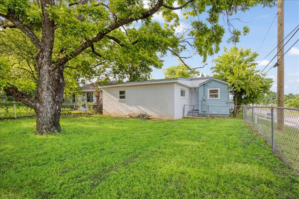 401 East Morton Street Denison, TX 75021 - Photo 26 of 27