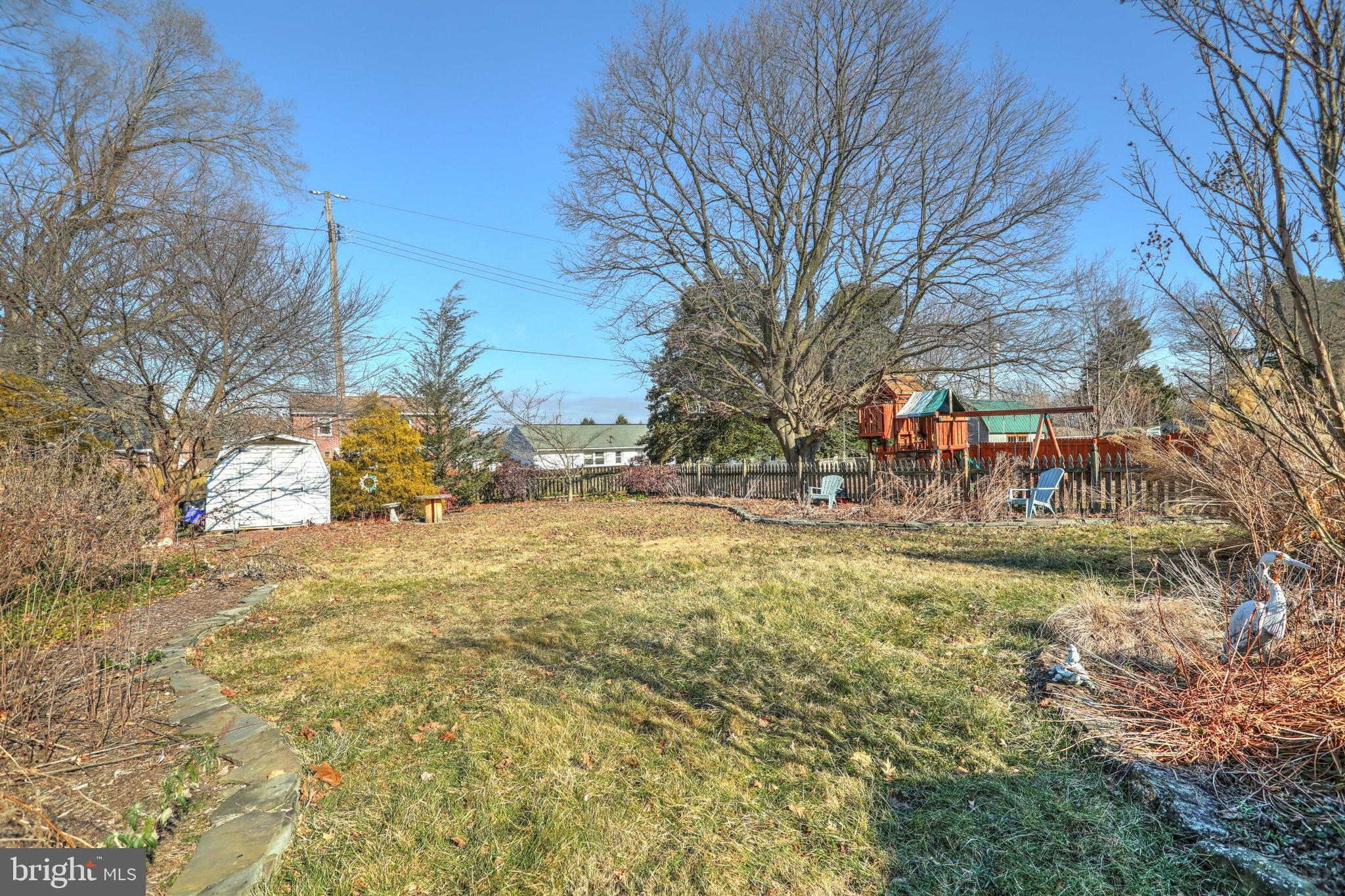 1117 Valley View Road York, PA 17403 - Photo 6 of 26 Gallery Image 6
