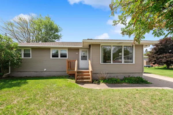 $189,900 | 411 45th Avenue, Menominee, MI 49858