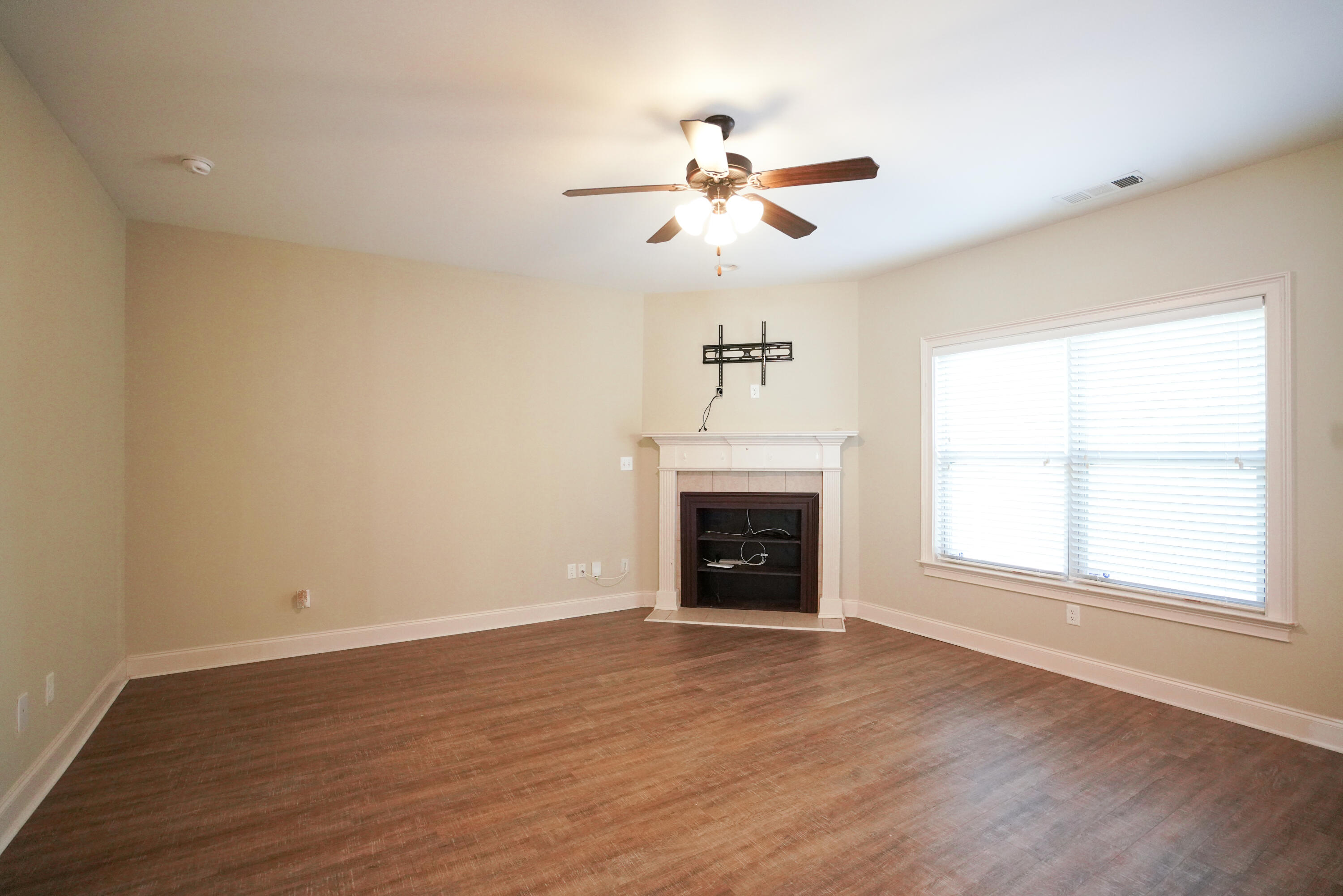 2007 Dundee Way Grovetown, GA 30813 - Photo 11 of 48 COLORCOR-04536