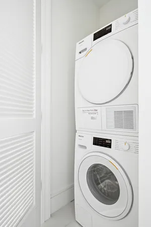 $6,700 | 220 Lake Shore Drive, Unit 1021, Lake Park, FL 33403