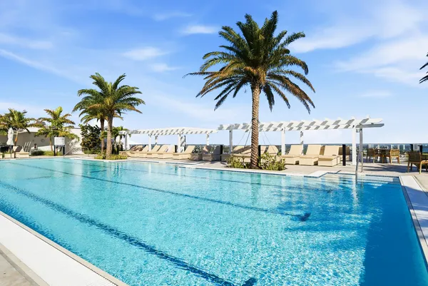 $6,700 | 220 Lake Shore Drive, Unit 1021, Lake Park, FL 33403