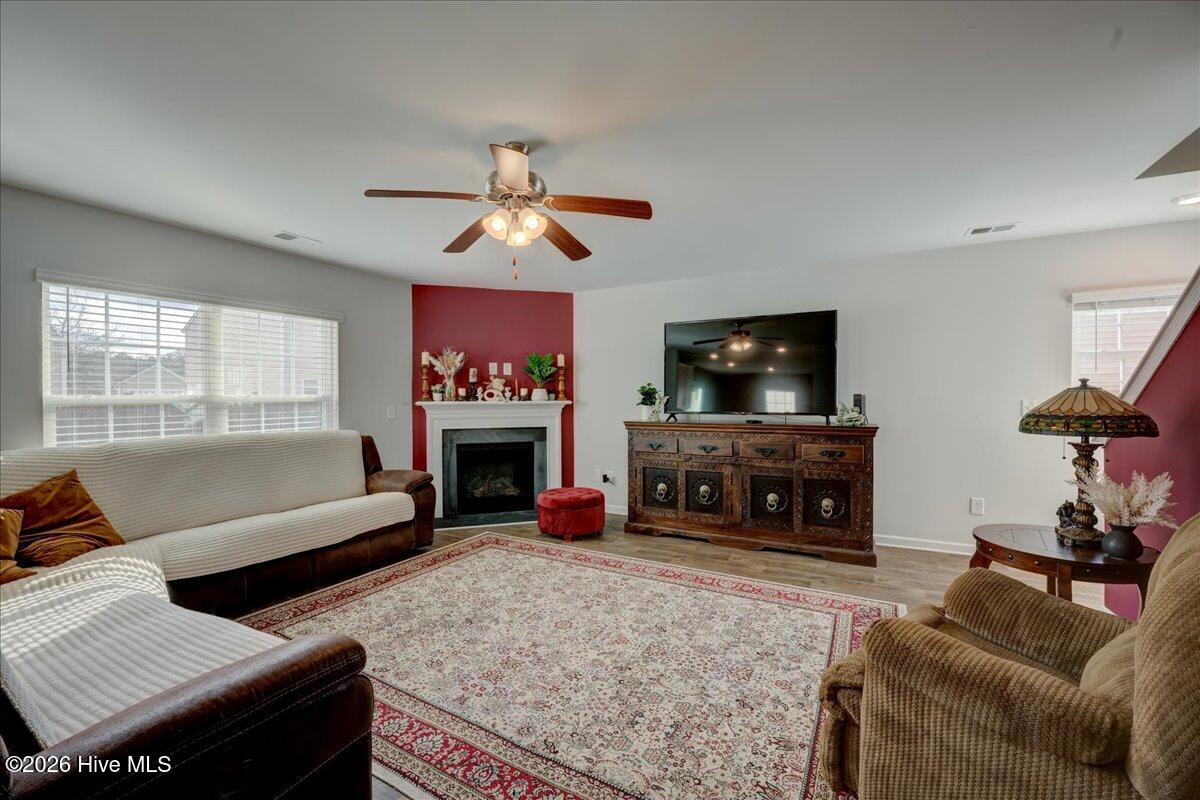 404 Frida Road New Bern, NC 28560 - Photo 11 of 53 17-404_Frida-10