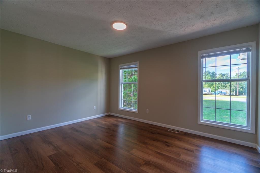 534 Berrymore Road Reidsville, NC 27320 - Photo 8 of 14 primary