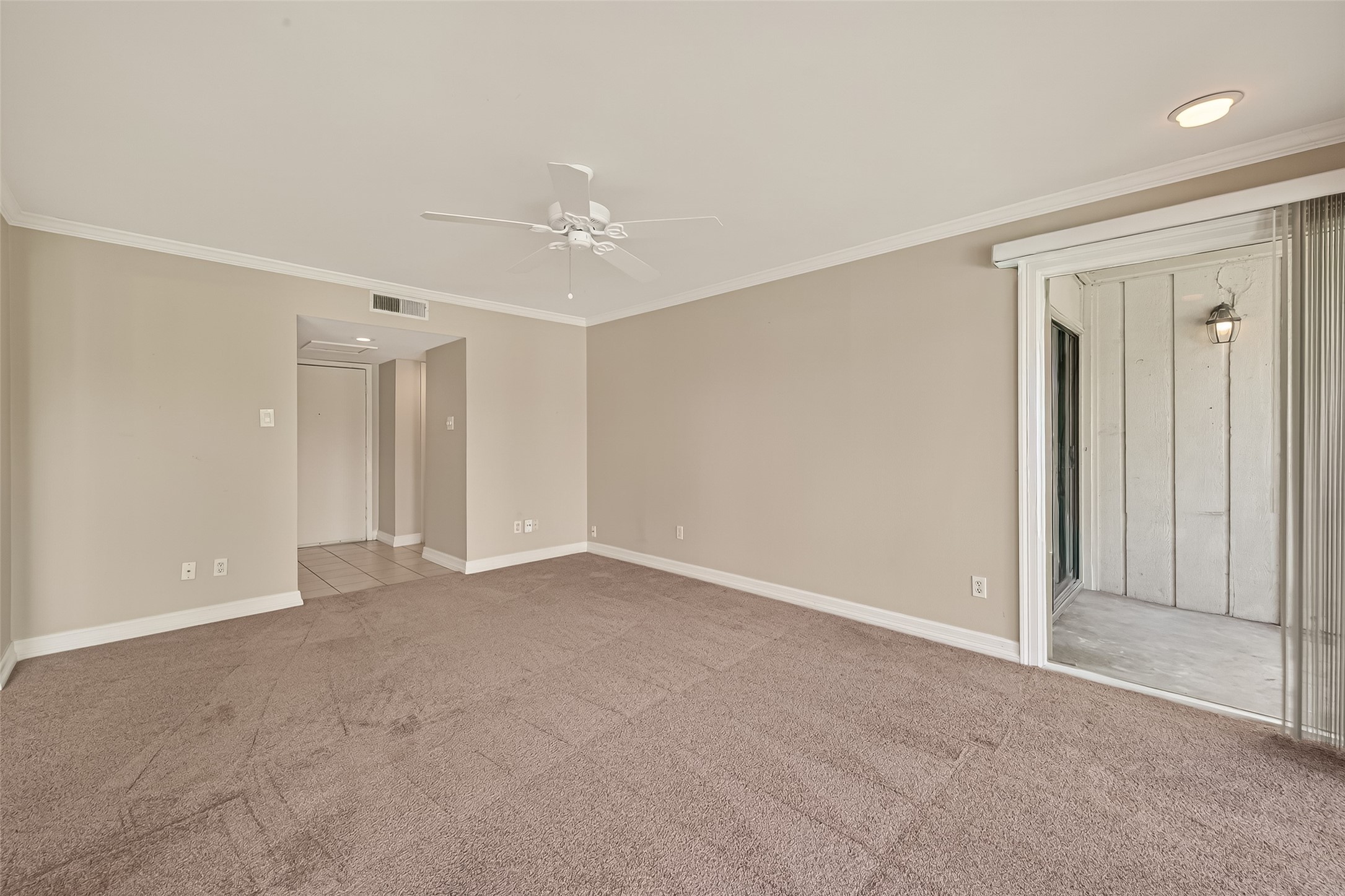 8211 Katy Freeway, Unit 19 Houston, TX 77024 - Photo 8 of 39 a view of an empty room