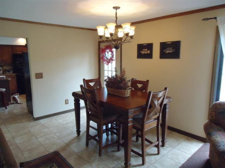 141 Highfield Road Marshall, MI 49068 - Photo 2 of 22 13054184_06