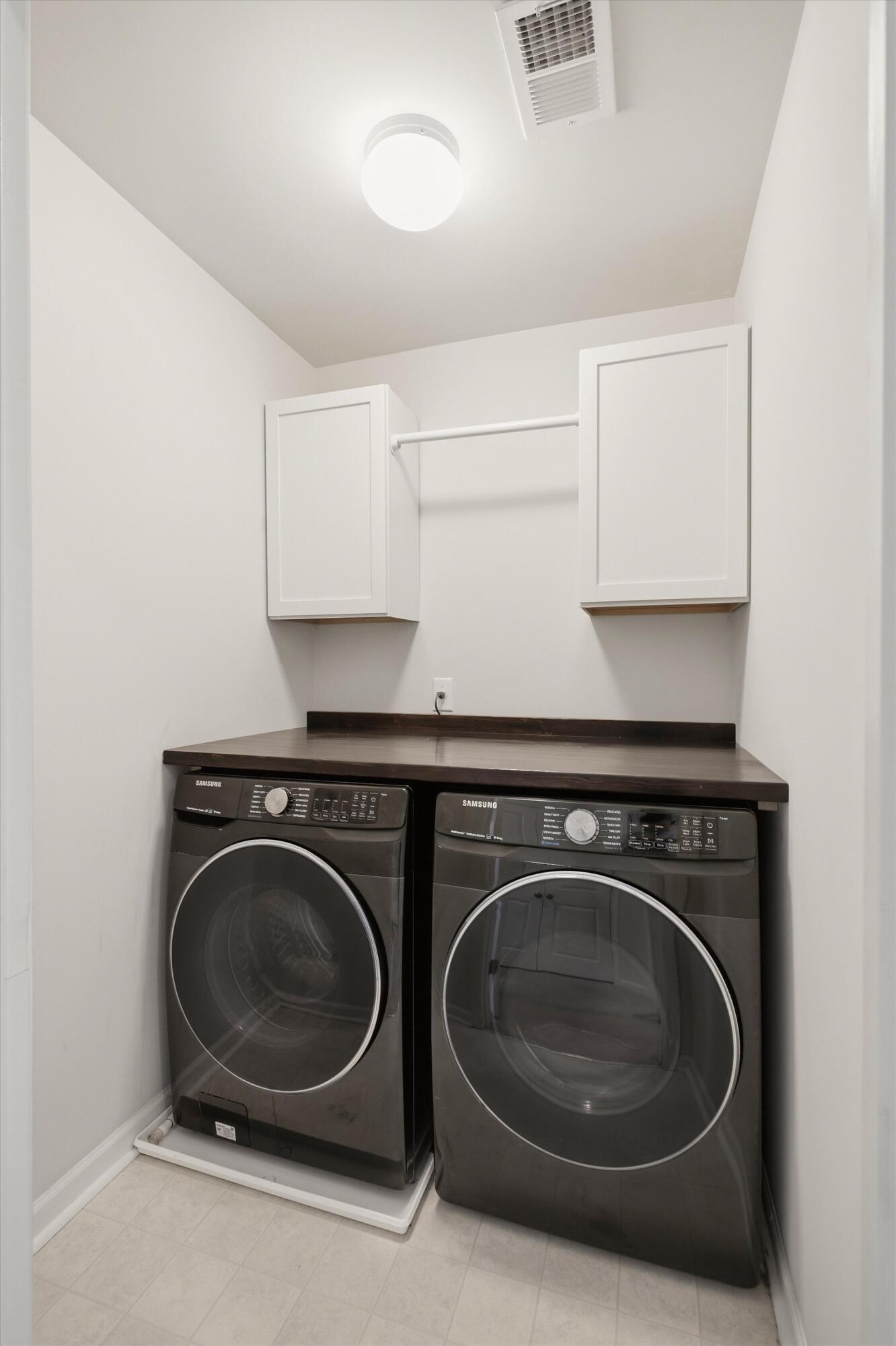 5046 White Cedar Road Ladson, SC 29456 - Photo 16 of 21 Laundry room
