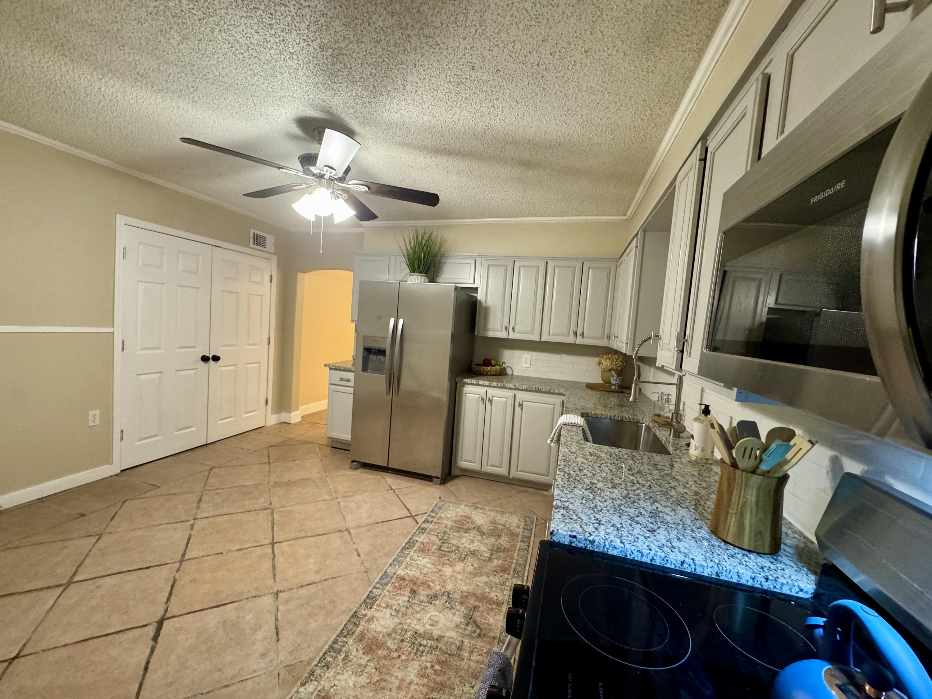 1510 28th Street Lubbock, TX 79411 - Photo 18 of 46 Photo Jan 15 2026, 6 57 04 PM