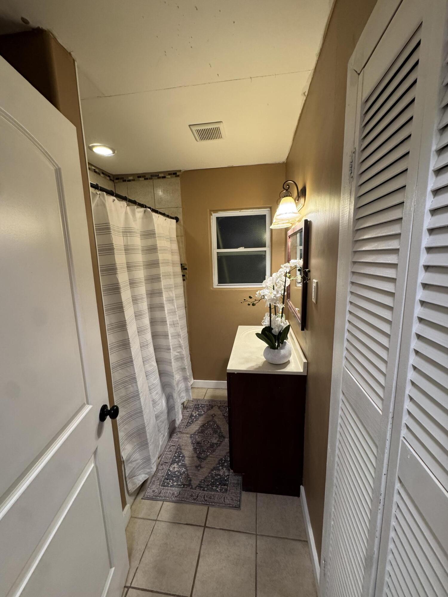 1510 28th Street Lubbock, TX 79411 - Photo 32 of 46 Photo Jan 15 2026, 6 30 51 PM