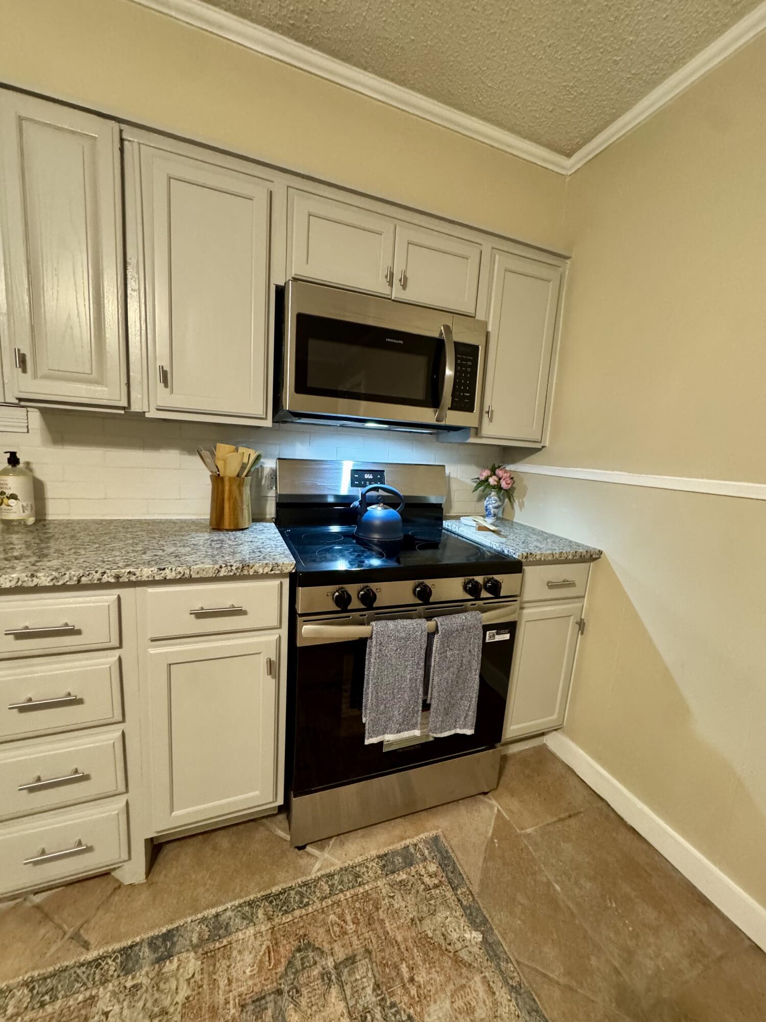 1510 28th Street Lubbock, TX 79411 - Photo 9 of 46 Photo Jan 15 2026, 6 56 01 PM