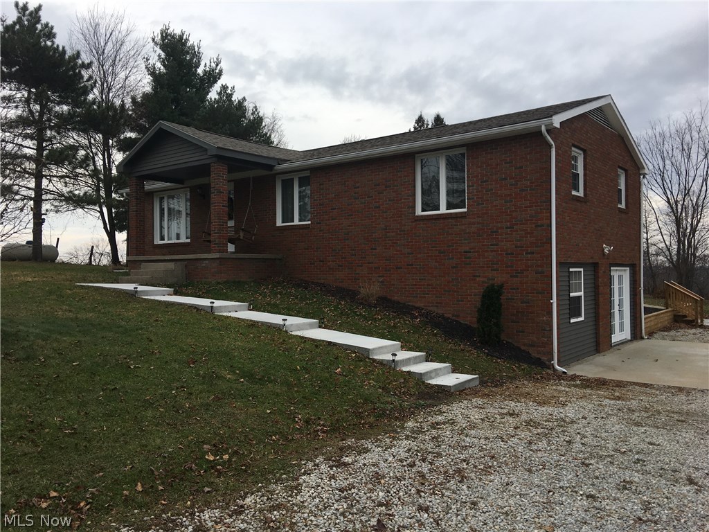 60560 South 26th Road Bethesda, OH 43719 - Photo 1 of 35 Gallery Image 1