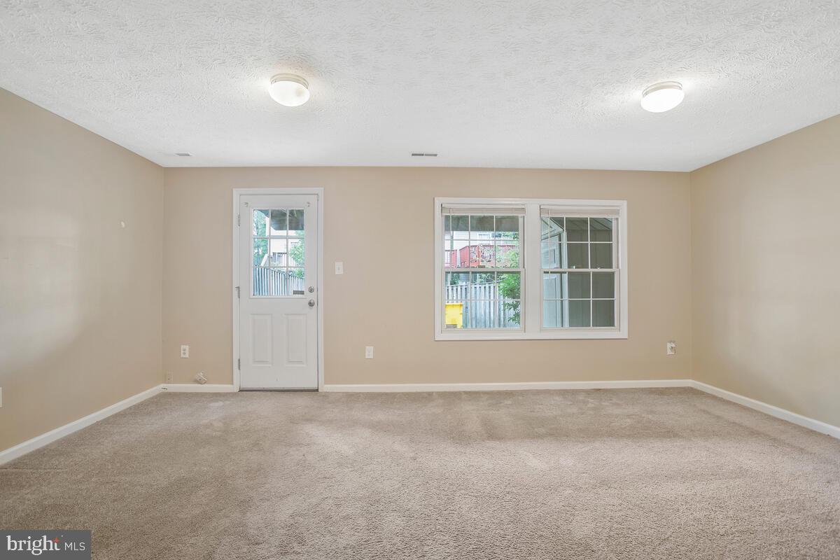 2402 Beechnut Place Odenton, MD 21113 - Photo 31 of 40