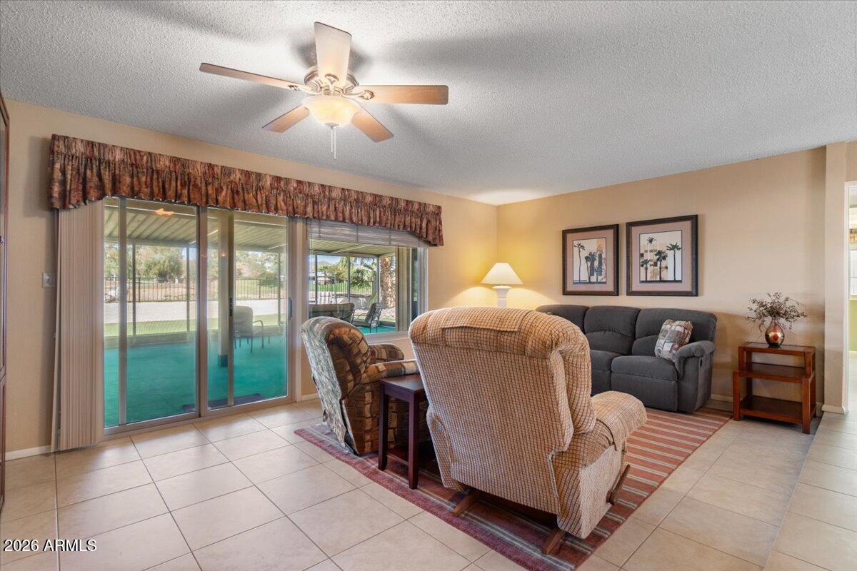 11444 South 51st Street Phoenix, AZ 85044 - Photo 17 of 87 17-Living Room