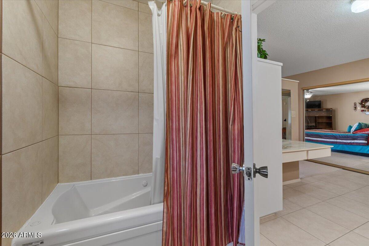 11444 South 51st Street Phoenix, AZ 85044 - Photo 32 of 87 32-Primary bathroom