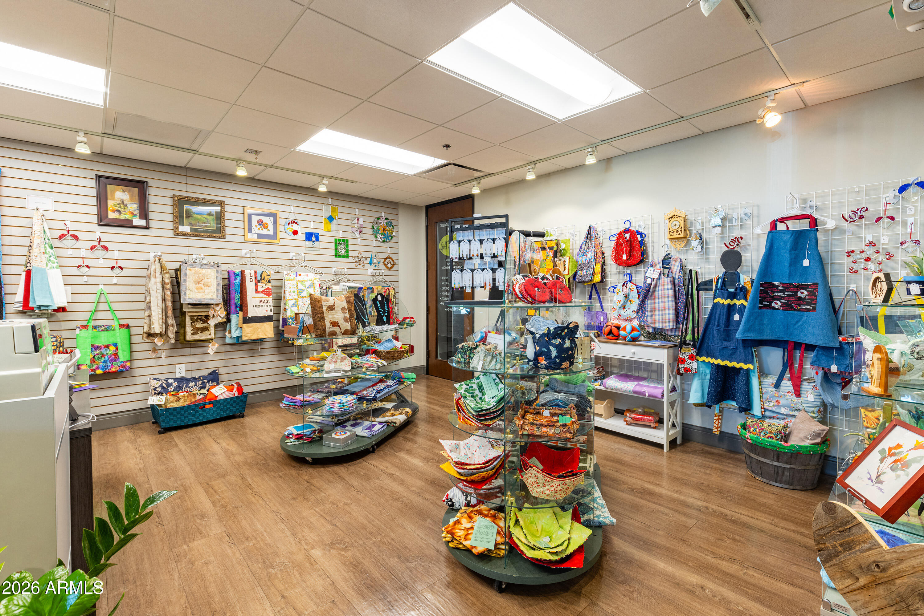 11444 South 51st Street Phoenix, AZ 85044 - Photo 84 of 87 Gift Shoppe